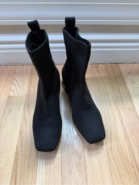 Black Stretch Knit Sock Booties - Women's Fashion Boot